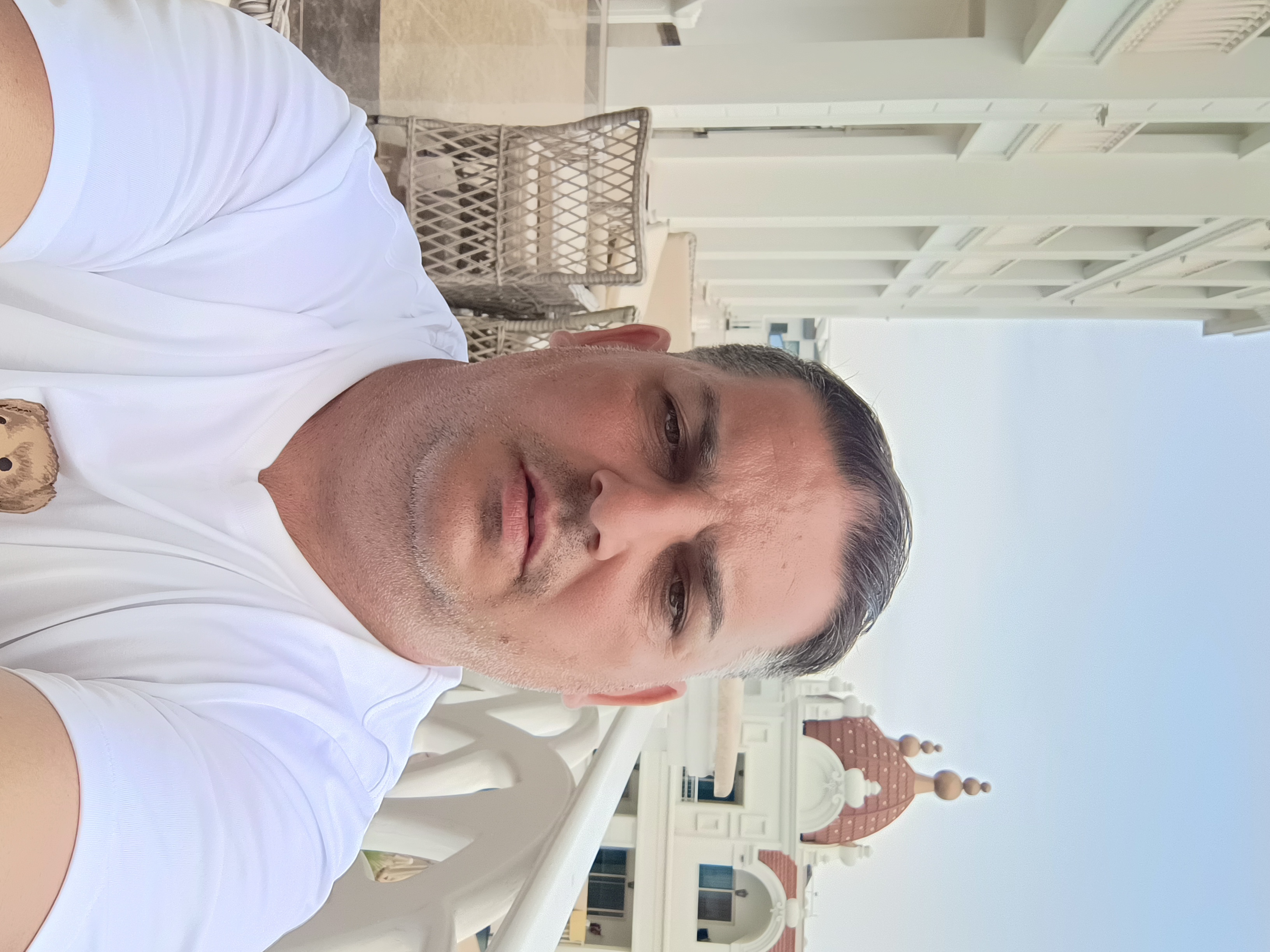 Alex Moldovan